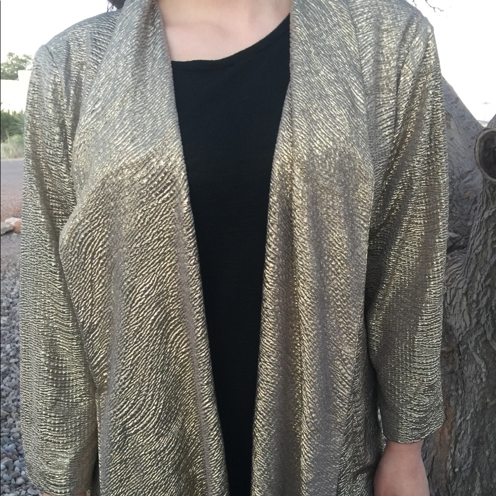 Jacket open - Picture 3 of 5